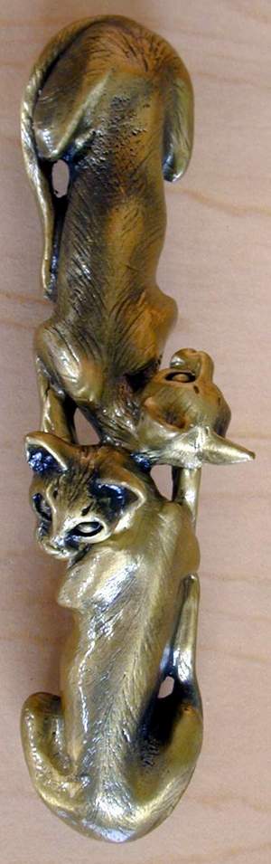 Siamese Cat Handle brass finish